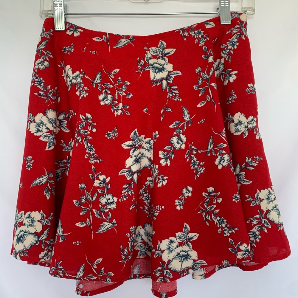 Forever 21 Red Skirt Size Large